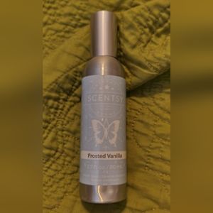 Scentsy Room Spray Frosted Vanilla New